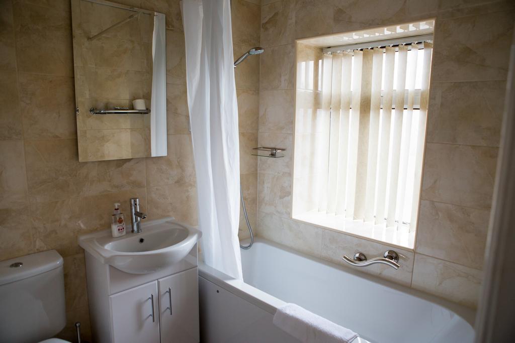 Bed and Breakfast Oak House Bb Oldham Exterior foto
